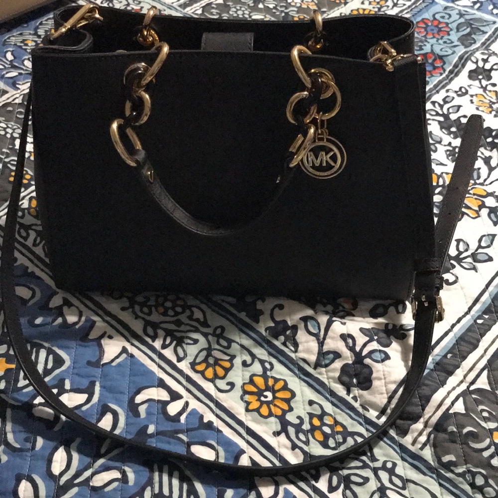 AUTHENTIC michael Kors Handbag